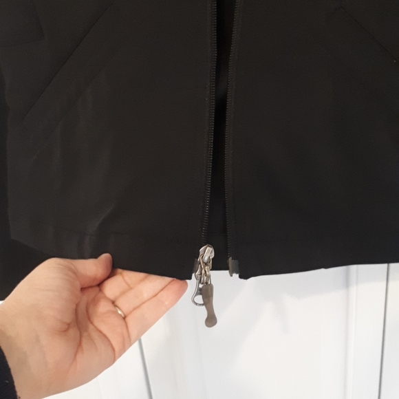 REI Black jacket. Size M. Nylon and Spandex. - Picture 4 of 5